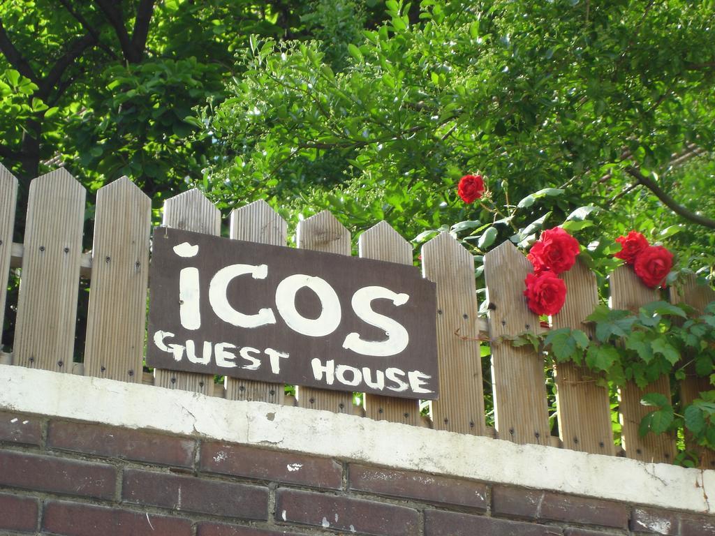 Icos Guesthouse 2 For Female Seul Exterior foto