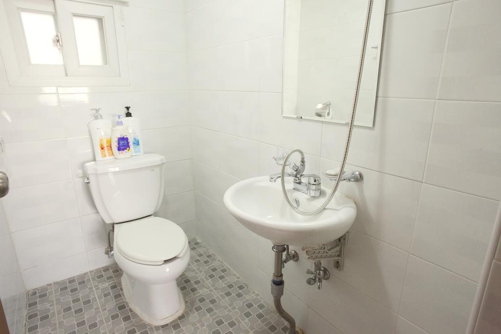 Icos Guesthouse 2 For Female Seul Exterior foto